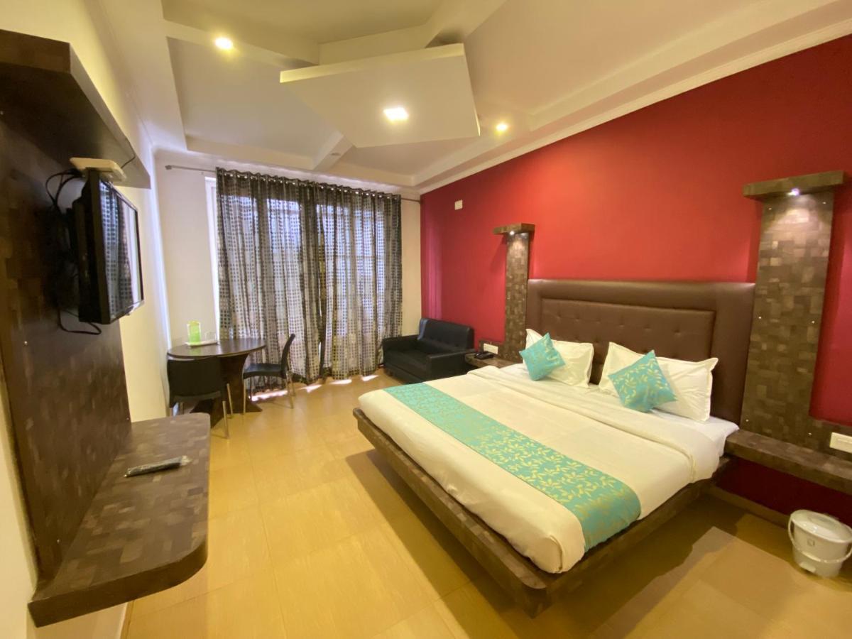 Divi Heritage Inn Ooty Exteriör bild